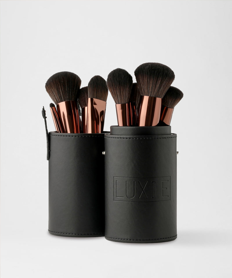 LUXTE Travel Makeup Brush Holder - Stylish, Compact, Portable & Practical –  TweezerCo